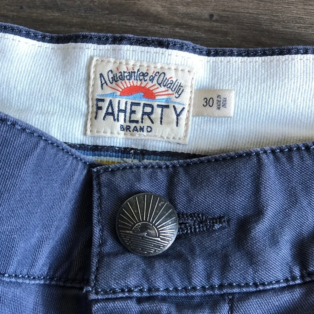 Faherty Mens Island Life Shorts Blue Grey 30 MBS2106-VNY 9”